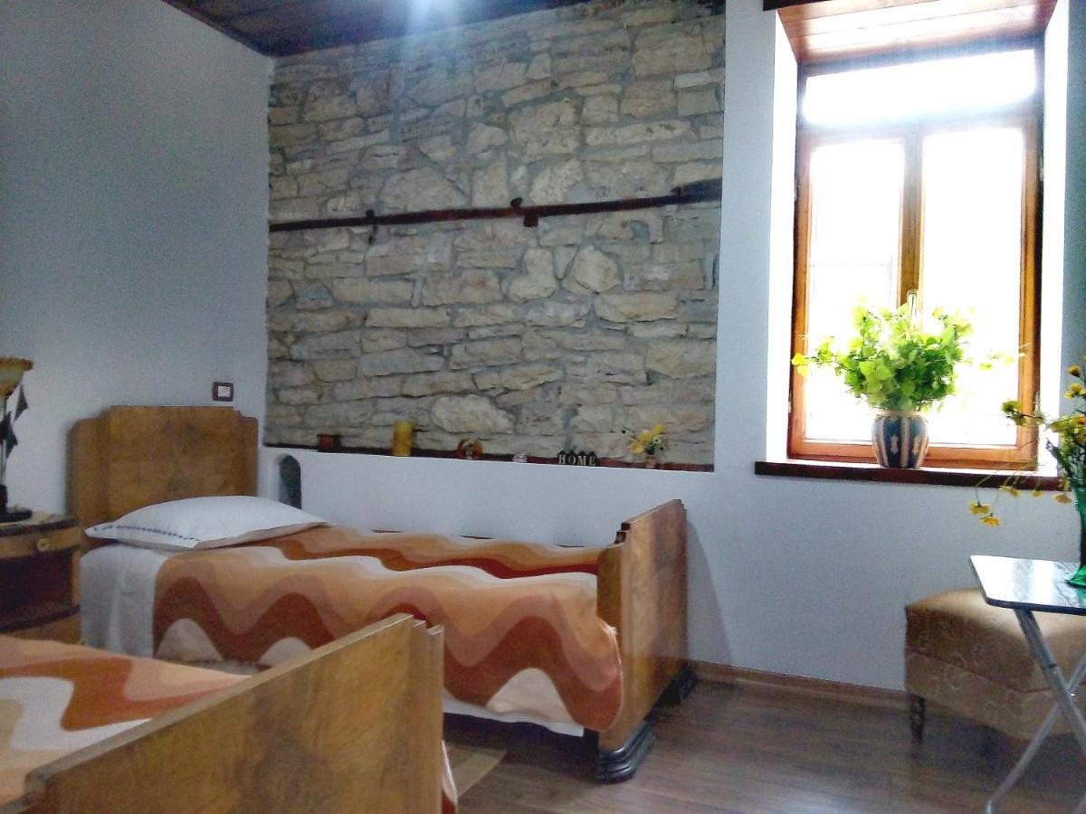 Celo Gjirokaster