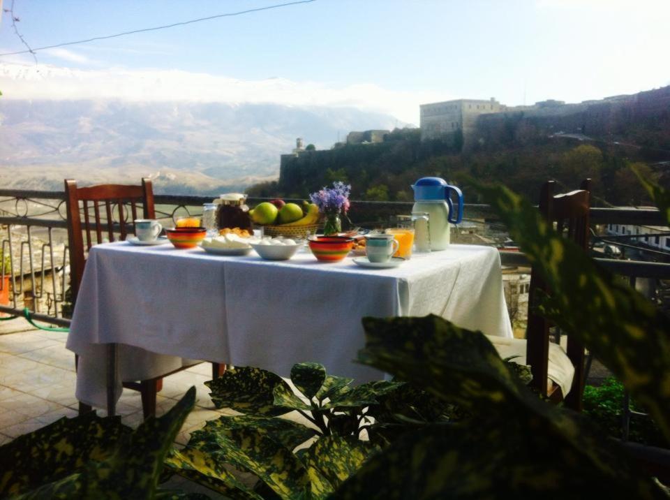 Celo Guest house Gjirokaster